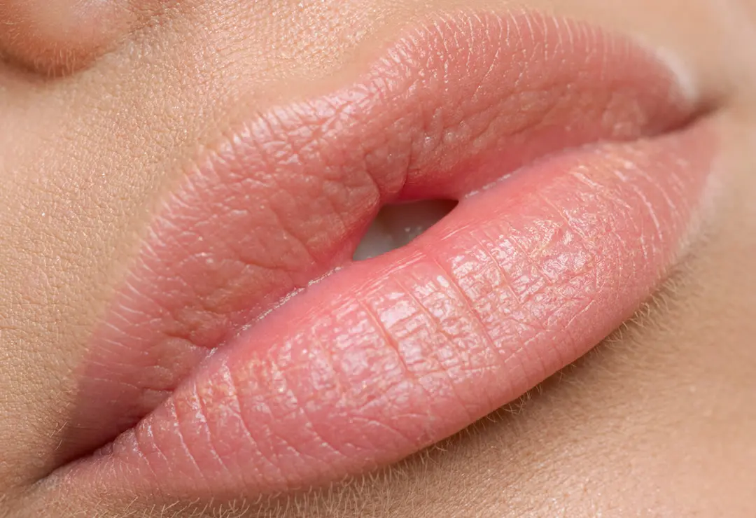 Farbauffrischung der Lippen